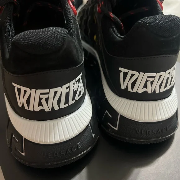 Versace greca sneakers like new